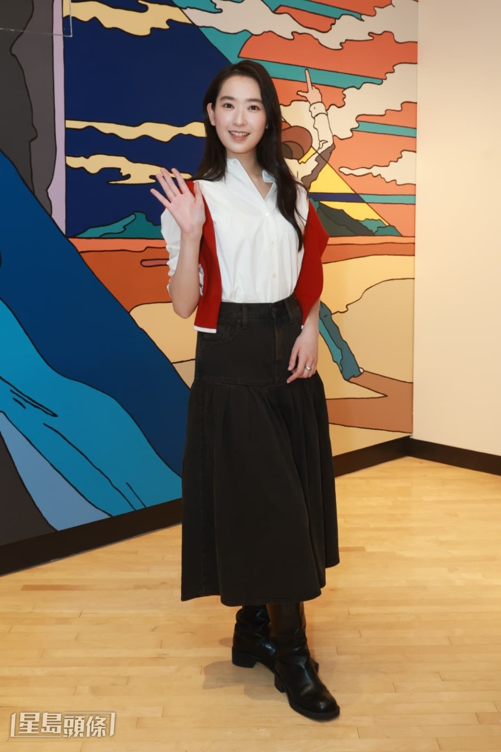 林愷鈴、Marf、Amy Lo一同出席服裝品牌店開幕活動。