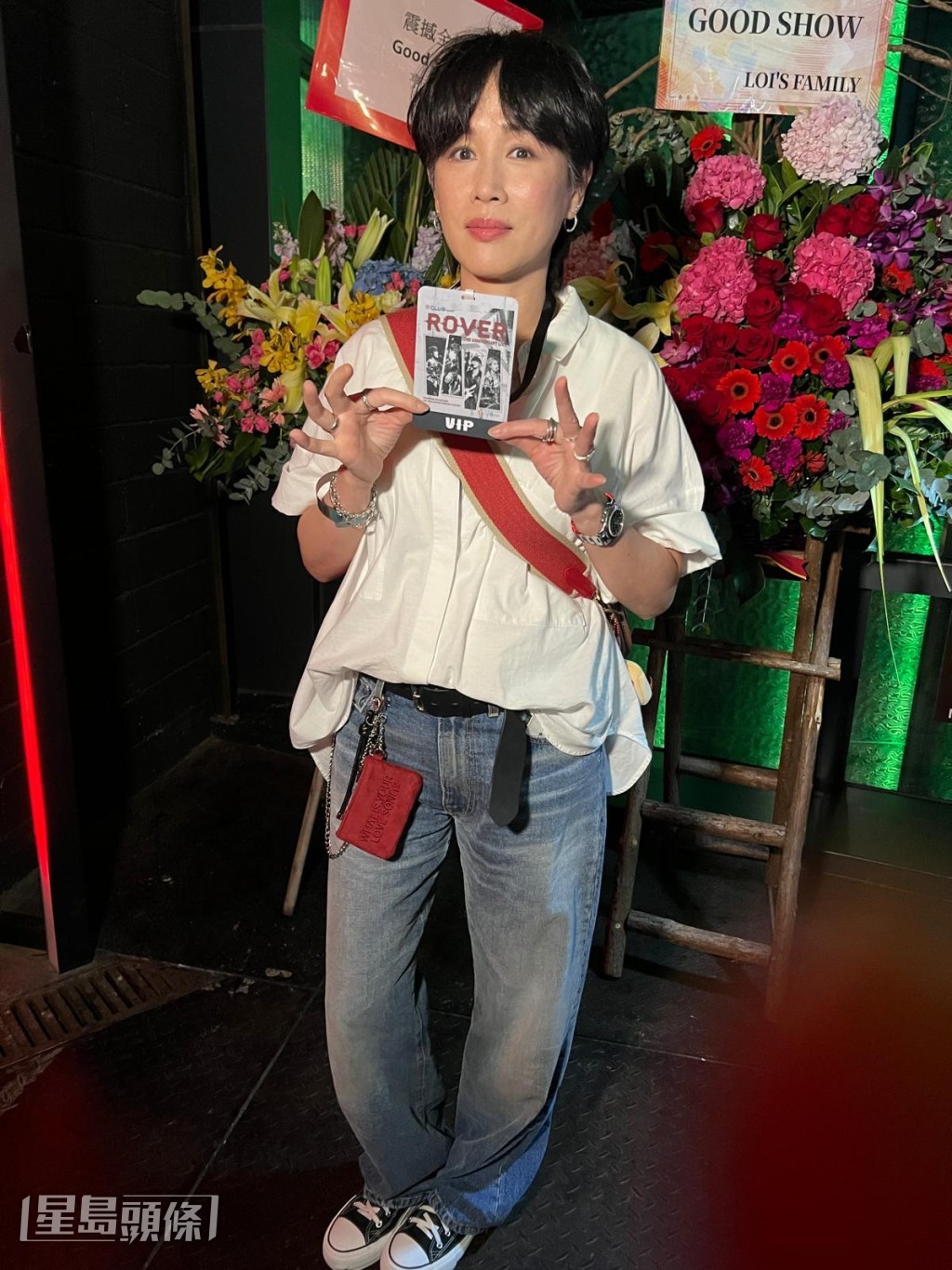 前輩劉曉彤前來撐場。 前輩劉曉彤前來撐場。