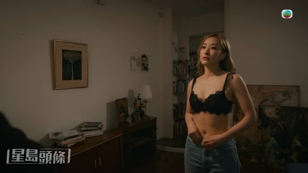 她認為大家都是因應劇本需要去做，是劇情需要。