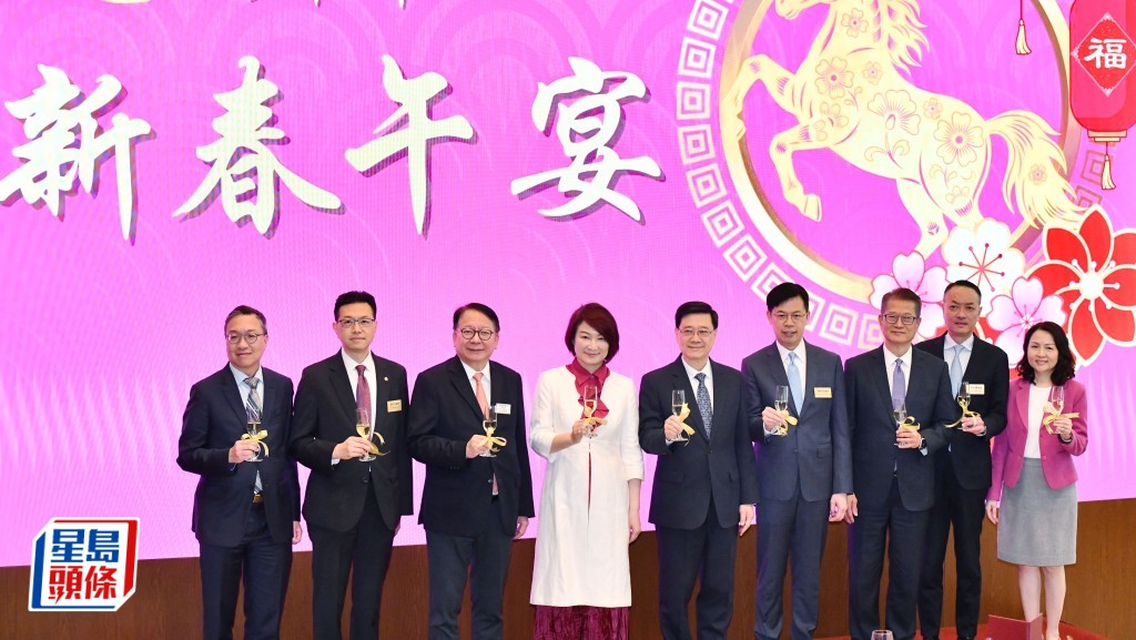 立法会今举行新春午宴 李慧琼：立法会将「瞓身」议会工作 深入社区和业界调研问题