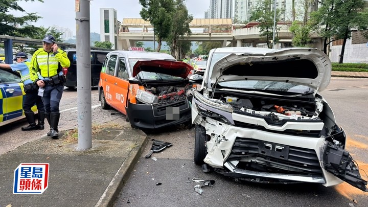 兩車迎頭相撞釀4人傷。梁國峰攝