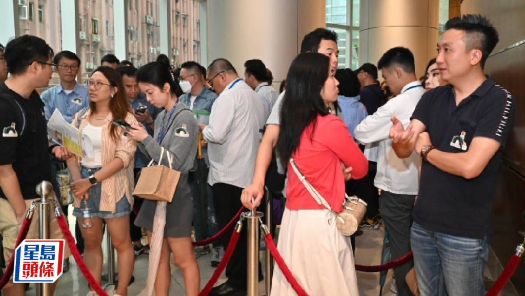 朗賢峯暫錄逾2500票 首推IIA期84伙周四招標