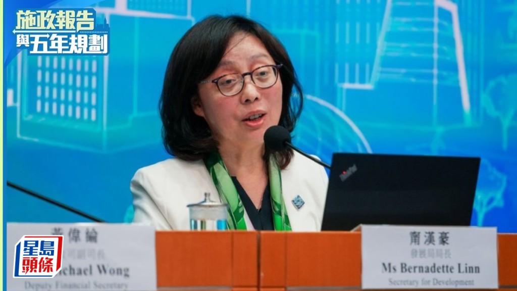 甯漢豪笑言自己肯定是船員，要與其他人合作做好工作，一起乘風破浪。
