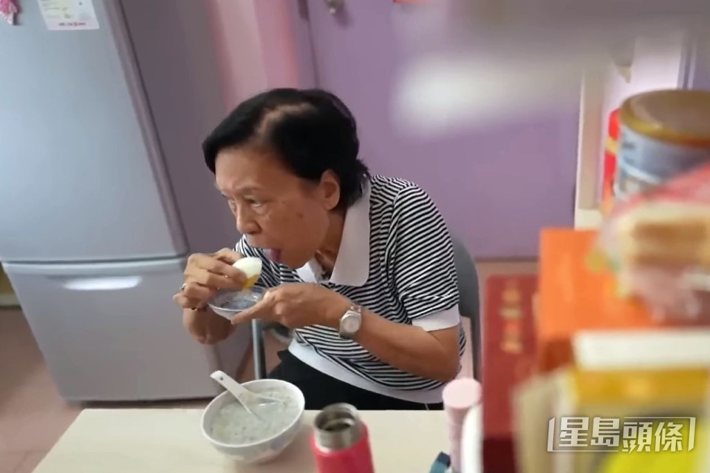 魚毛姐喺屋企最有胃口。