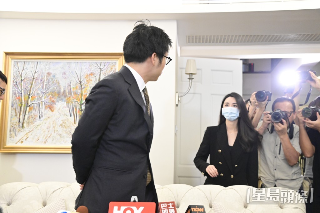 裕美在旁支持男友林作。(資料圖片) 裕美在旁支持男友林作。(資料圖片)