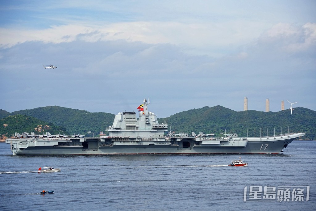山東艦 - 山東艦航母編隊訪港。汪旭峰攝 山東艦 - 山東艦航母編隊訪港。汪旭峰攝