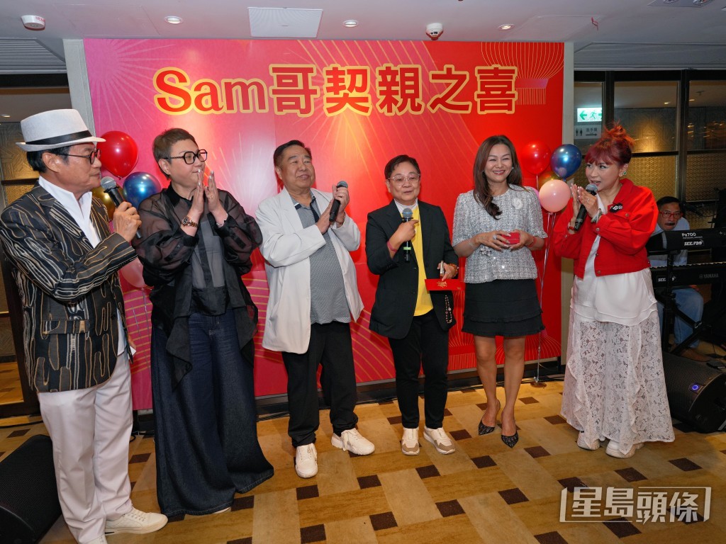 姚正菁在多位資深圈中人見證下，正式與人稱「Sam哥」的商界猛人結拜為兄妹。