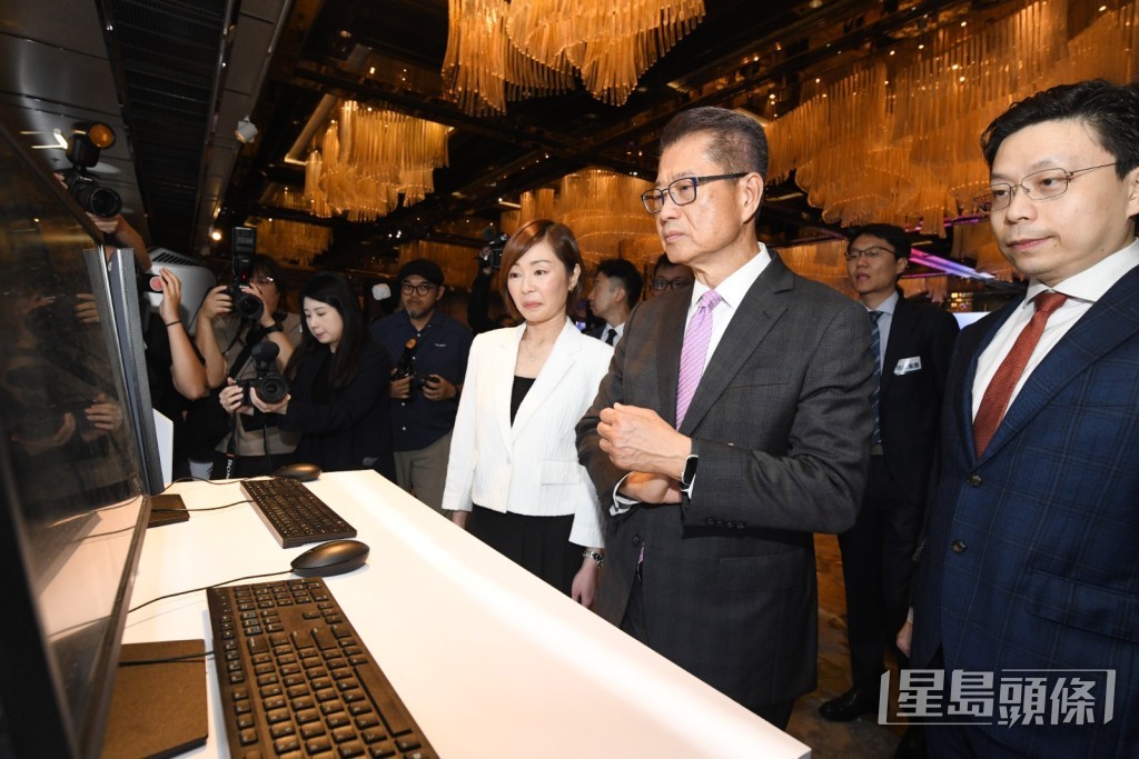 財政司司長陳茂波指，港投公司已邁入加速發展的新階段，全面啟動「金融⸺ 創新科技⸺人才」良性循環生態圈的建設，為經濟注入實質活力。