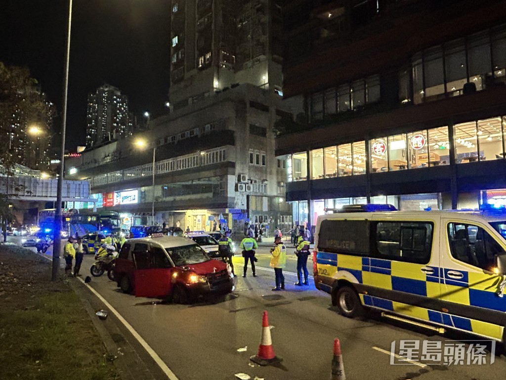 現場為九龍灣觀塘道往油塘方向近得寶花園位置。 現場為九龍灣觀塘道往油塘方向近得寶花園位置。