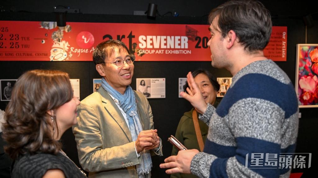 支明远及画友将参加下月的艺博会。 受访者提供