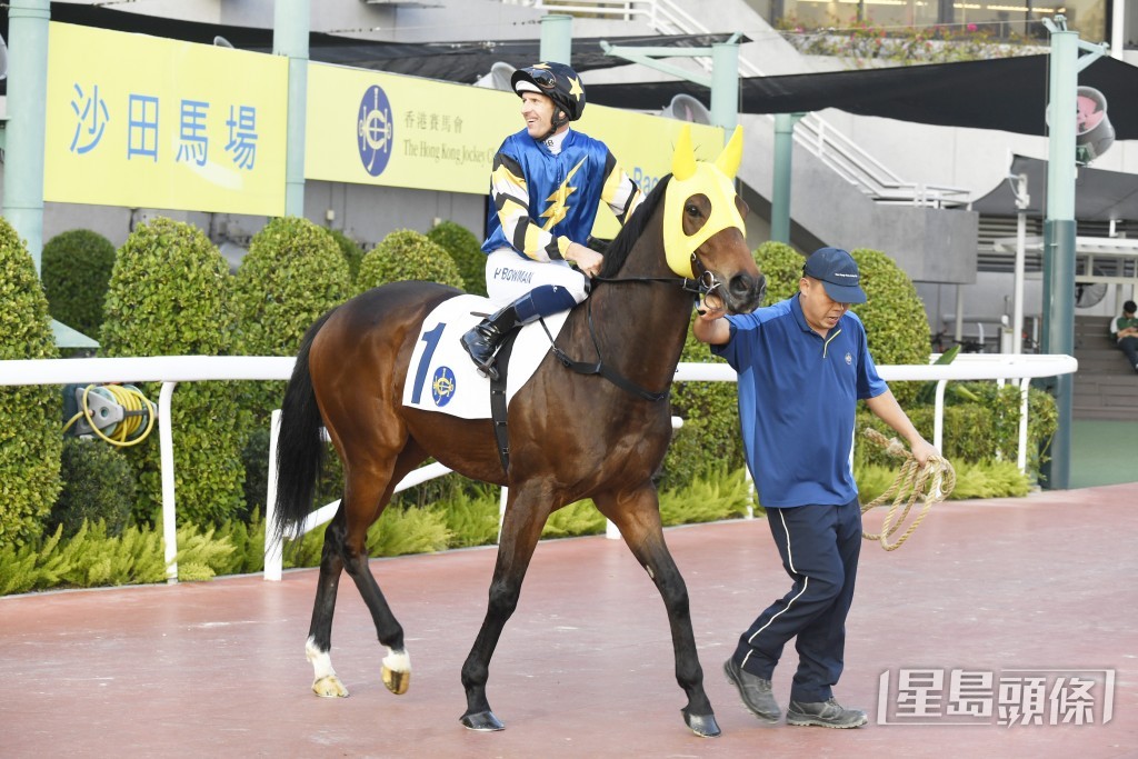 「电源之驹」上场在谷草千二米跑第三。