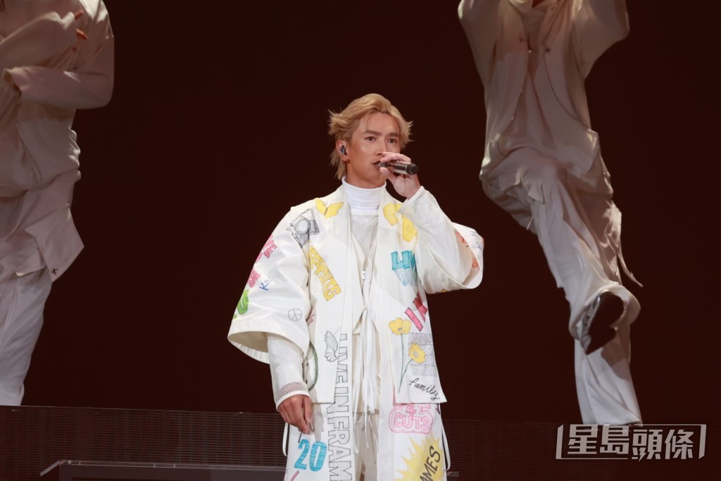 陳柏宇《Jason Chan Live in Frames 20週年演唱會》一連三場演出。 陳柏宇《Jason Chan Live in Frames 20週年演唱會》一連三場演出。