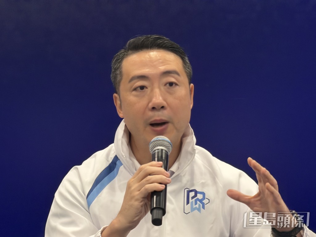 余剛表示,警隊現時正致力研究及運用科技,希望在帖文內容及推廣策略上善用人工智能。梁國峰攝 余剛表示,警隊現時正致力研究及運用科技,希望在帖文內容及推廣策略上善用人工智能。梁國峰攝