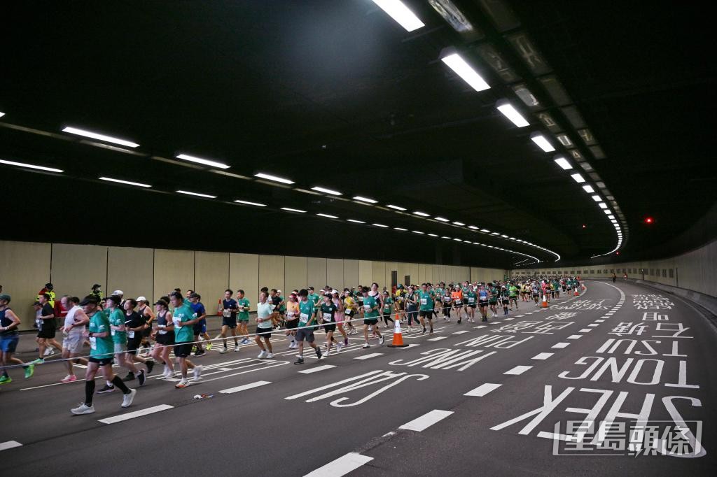 渣馬全馬拉松賽道以「三隧三橋」聞名。 渣馬全馬拉松賽道以「三隧三橋」聞名。