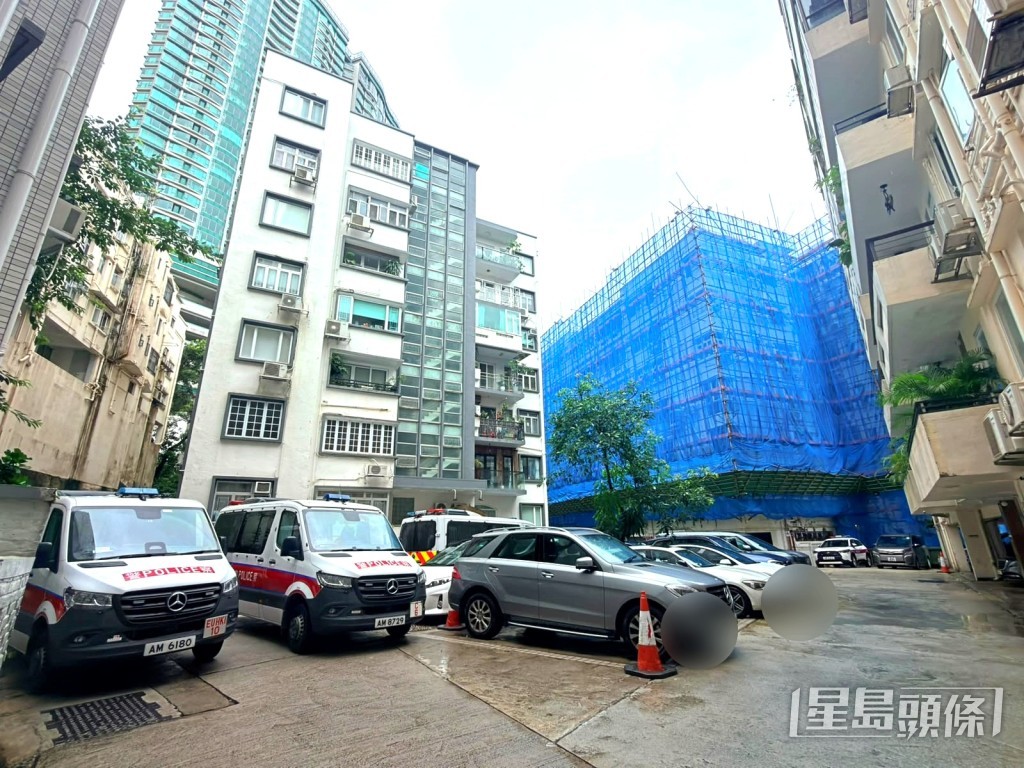 半山麥當勞道66號好景大廈整幢樓搭有棚架進行工程。梁國峰攝 半山麥當勞道66號好景大廈整幢樓搭有棚架進行工程。梁國峰攝