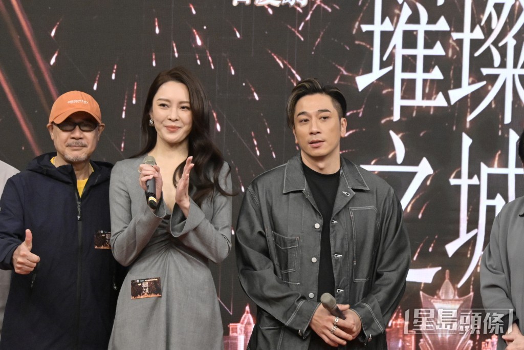 李成昌（左一）也表示曾聽說這位女星「臭寸」，但強調與對方是多年好友，不便深入探討。
