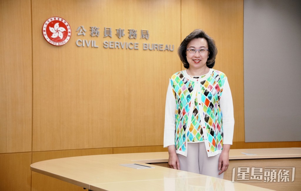 何蓓茵表示,局方更新公務員守則,清楚解釋公務員在維護國安方面的責任。 汪旭峰攝 何蓓茵表示,局方更新公務員守則,清楚解釋公務員在維護國安方面的責任。 汪旭峰攝