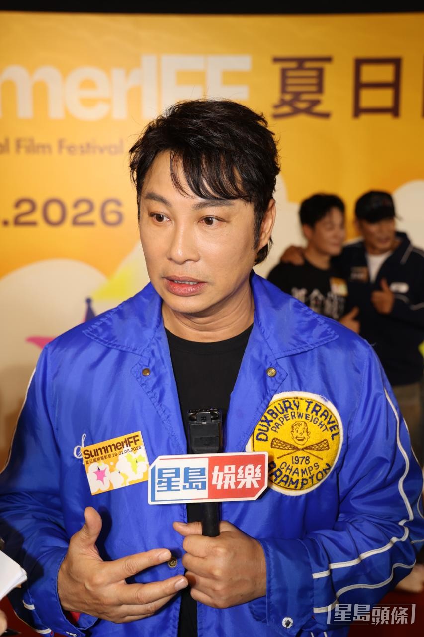 譚耀文憶梅媽慈祥一面。
