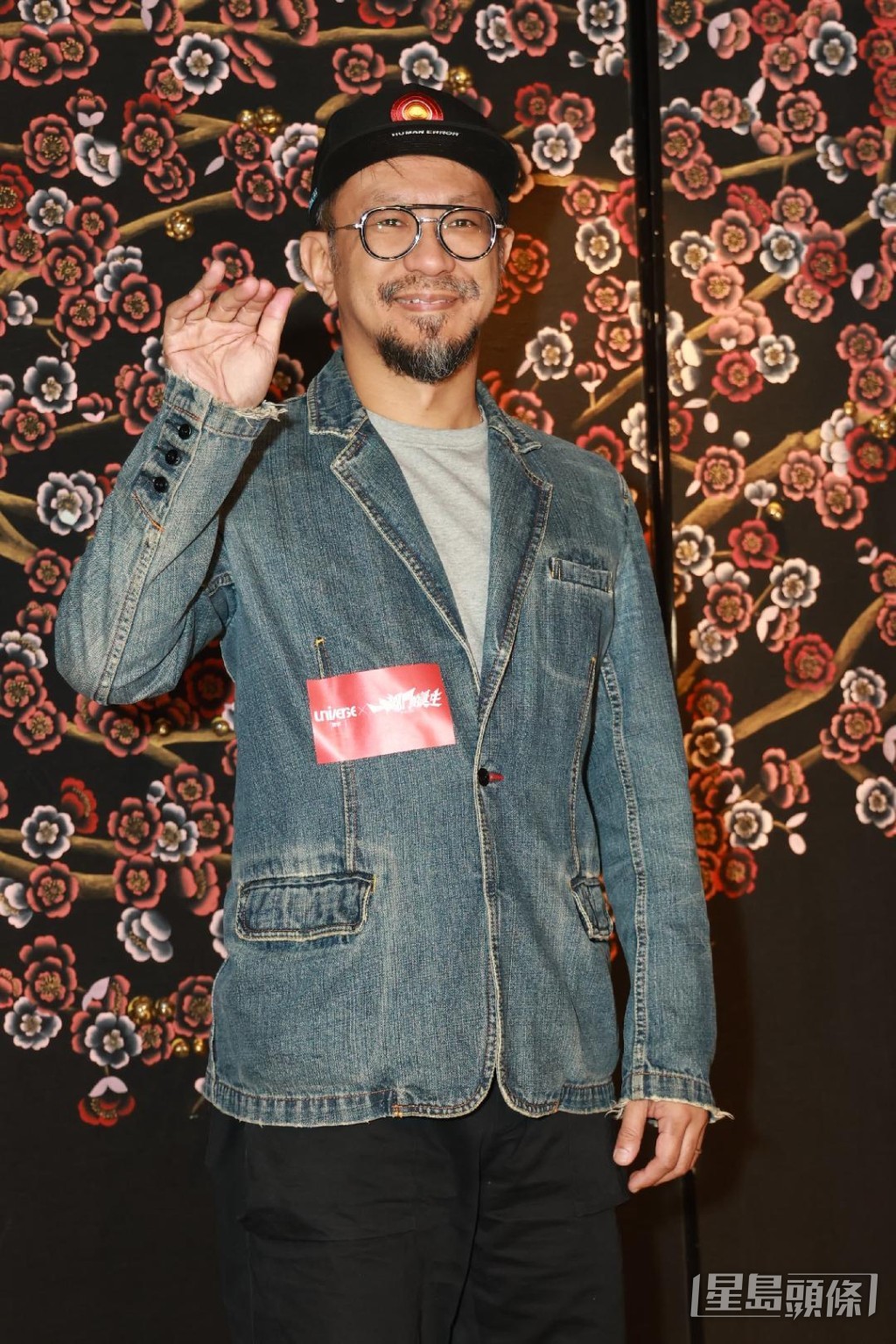 朱栢謙是演藝學院碩士。