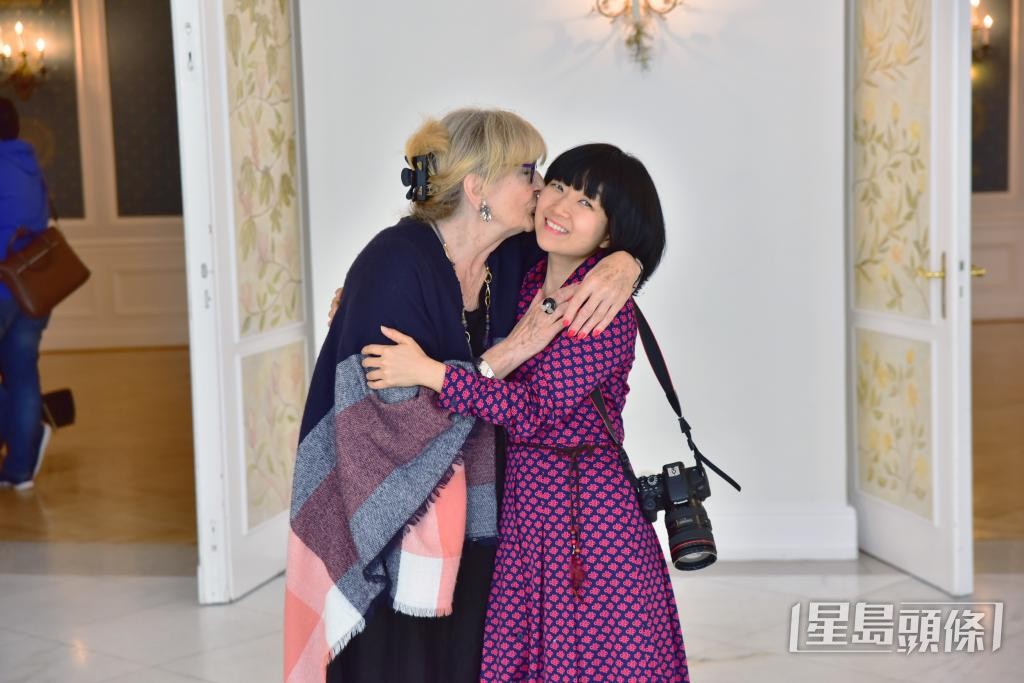 德國八旬長者Jutta把陳伊敏當作孫女看待。