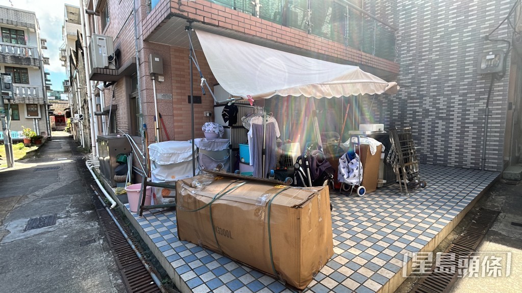 死者與妻兒一家四口租住粉嶺一村屋單位。林思明攝 死者與妻兒一家四口租住粉嶺一村屋單位。林思明攝