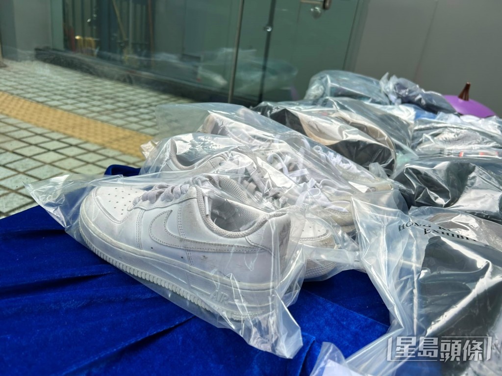懷疑涉案人衣著。 懷疑涉案人衣著。
