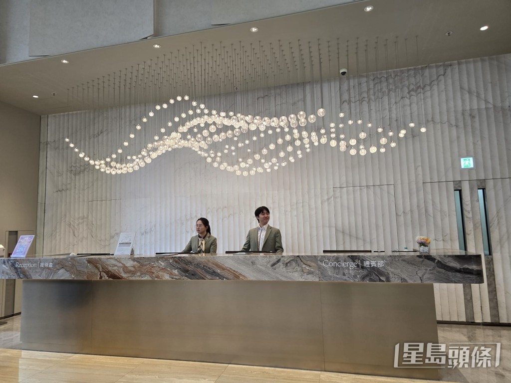 九龍東帝苑酒店由新地翻新並營運。 九龍東帝苑酒店由新地翻新並營運。