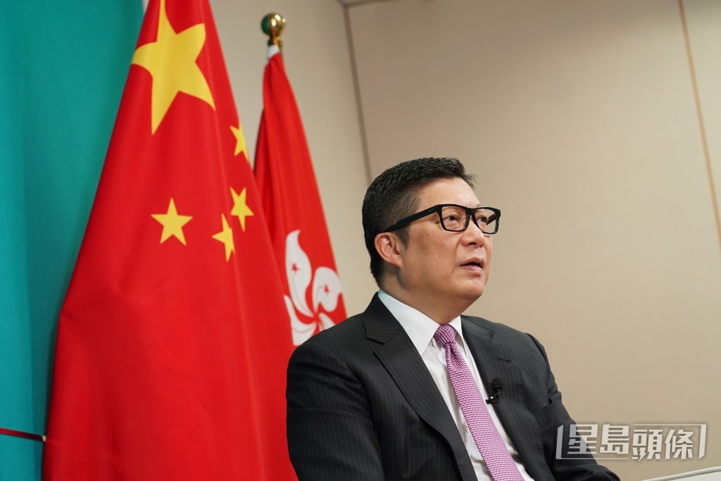 鄧炳強稱,《國安法》在2020年頒布實施,填補法律漏洞,去年通過《維護國家安全條例》,兩條條例兼容互補。資料圖片 鄧炳強稱,《國安法》在2020年頒布實施,填補法律漏洞,去年通過《維護國家安全條例》,兩條條例兼容互補。資料圖片