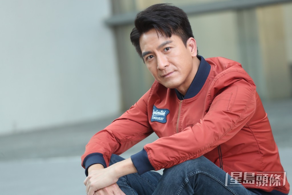 現年49歲的馬國明可說是香港娛圈最著名的孝順仔之一。
