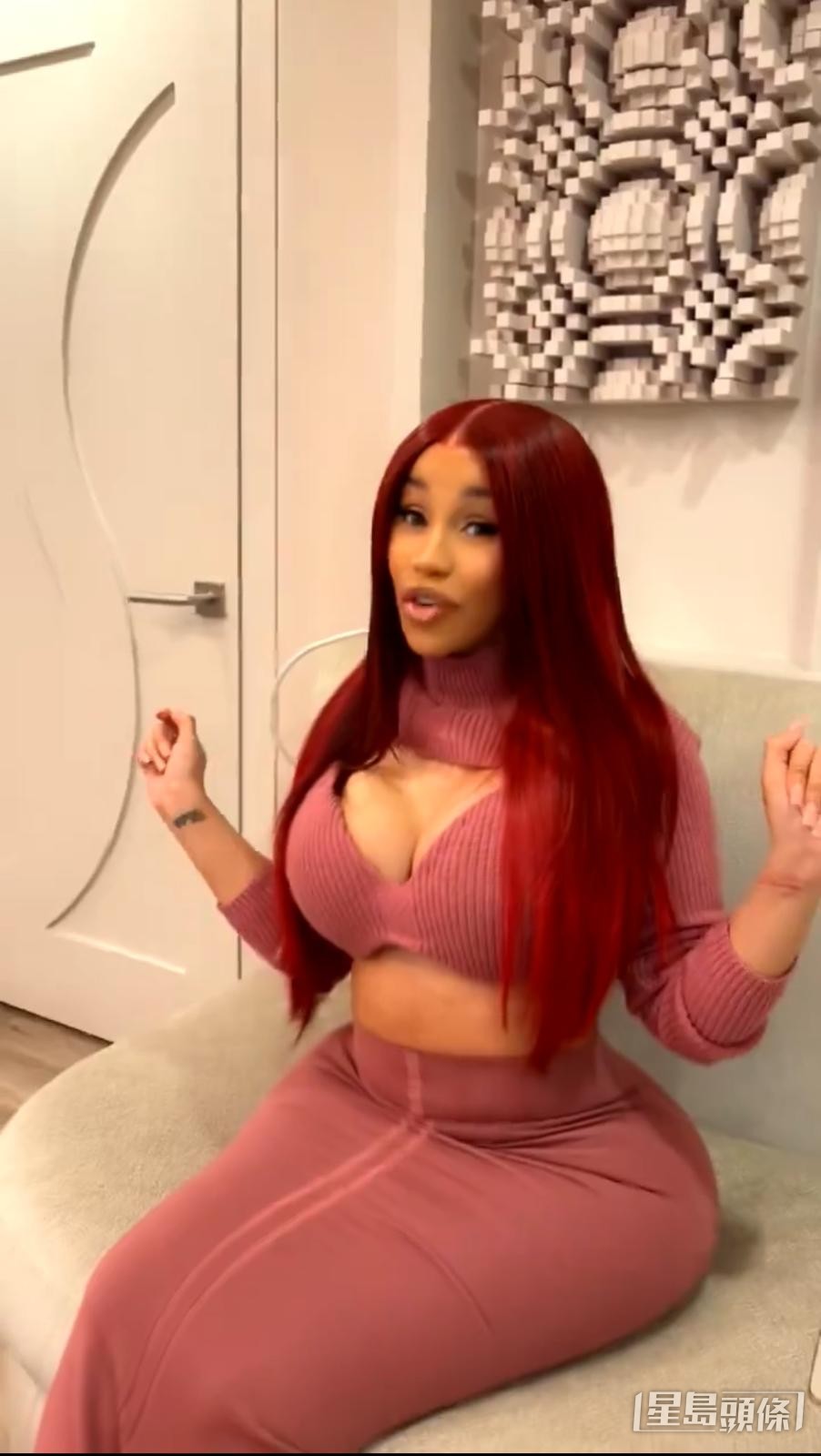 Cardi B拍片叫大家加入其加密貨幣社群 Cardi B拍片叫大家加入其加密貨幣社群