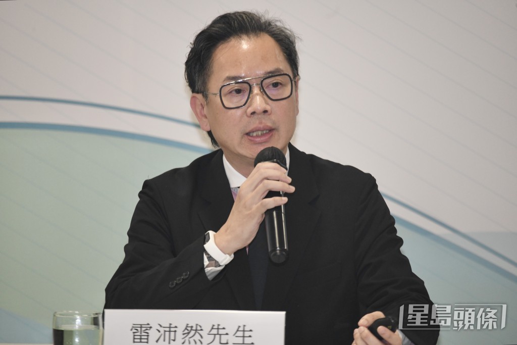 九龍醫院聯網行政事務總經理雷沛然