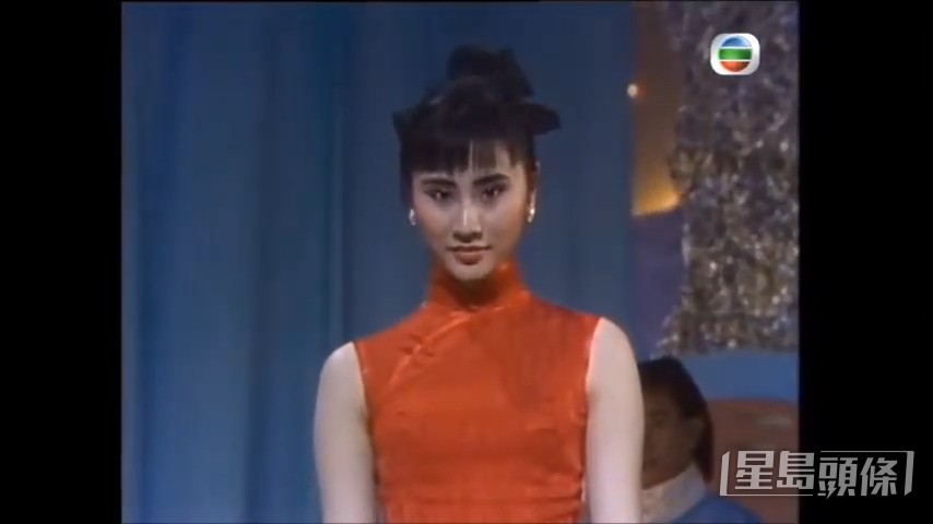 鍾淑慧參加1987年環球小姐選拔賽入行。 鍾淑慧參加1987年環球小姐選拔賽入行。