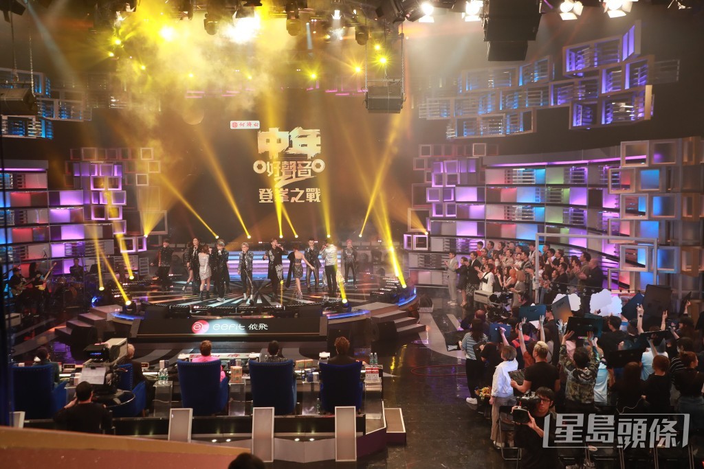 《中年好聲音2登峯之戰》今晚在TVB現場直播。