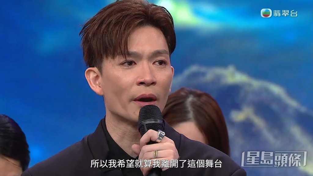 周志康越喊越淒涼。 周志康越喊越淒涼。
