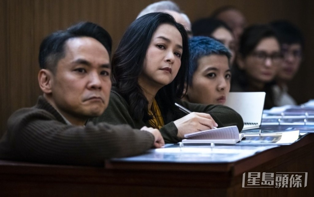 《正義迴廊》陪審員陷入對與錯的正義思辯。 《正義迴廊》陪審員陷入對與錯的正義思辯。