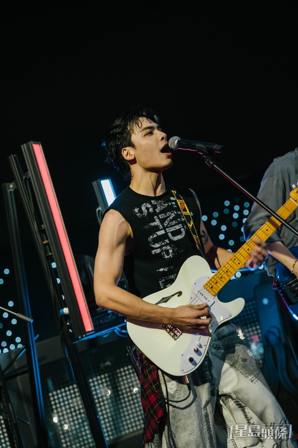 26歲的Aden Chak爸爸是香港人，媽媽則是澳洲人。
