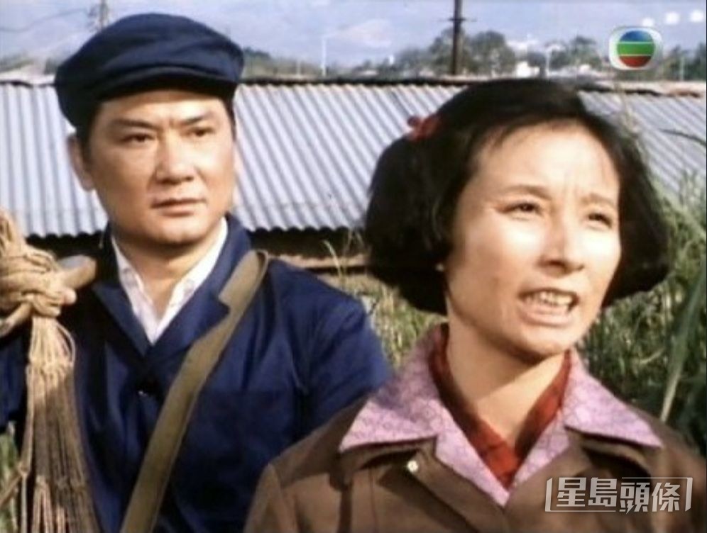 曾跟炳哥合作。 曾跟炳哥合作。
