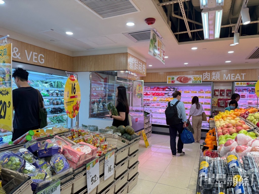 貨架擺滿商品,未見缺貨情況。 貨架擺滿商品,未見缺貨情況。