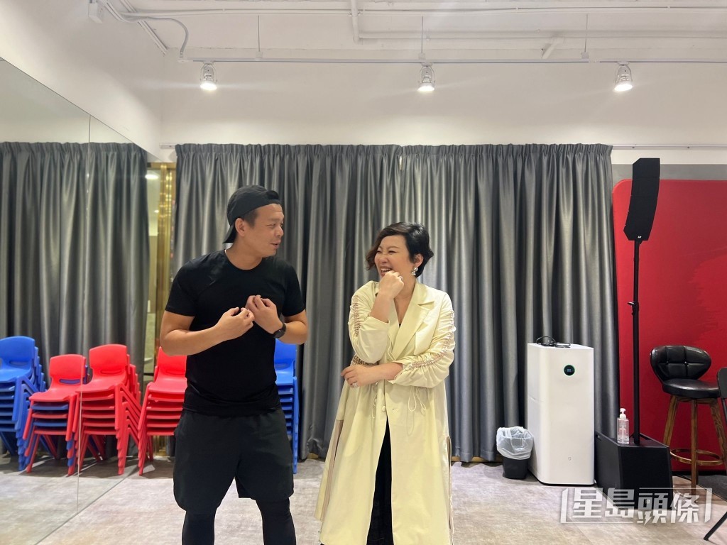 蝦頭多得火火不斷逼迫,才會放膽去做今次演出。 蝦頭多得火火不斷逼迫,才會放膽去做今次演出。