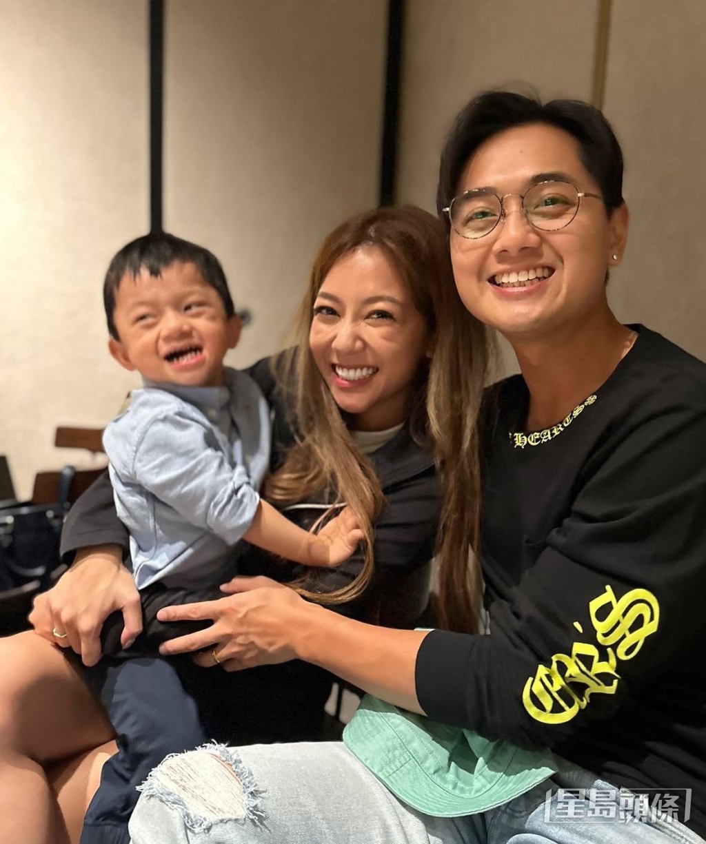 何雁詩和鄭俊弘育有天使兒鄭讚廷（Asher）。