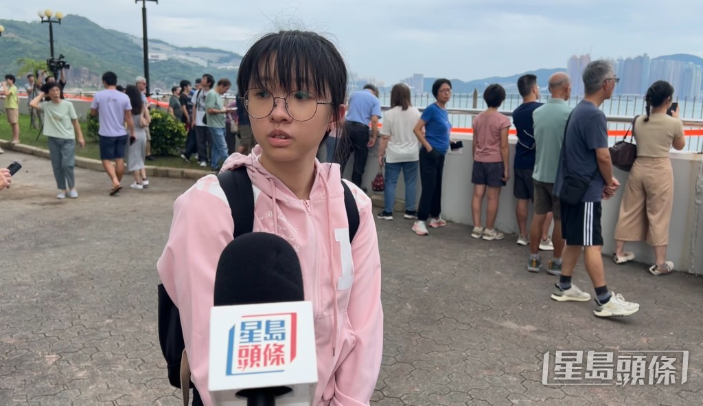 關小姐指再大風大雨便會離開。
