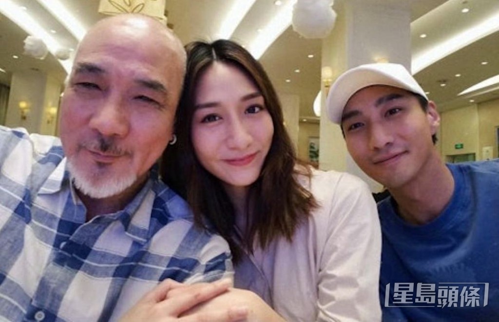 雪梨和徐少強育有兩子女徐偉棟、徐頴堃。
