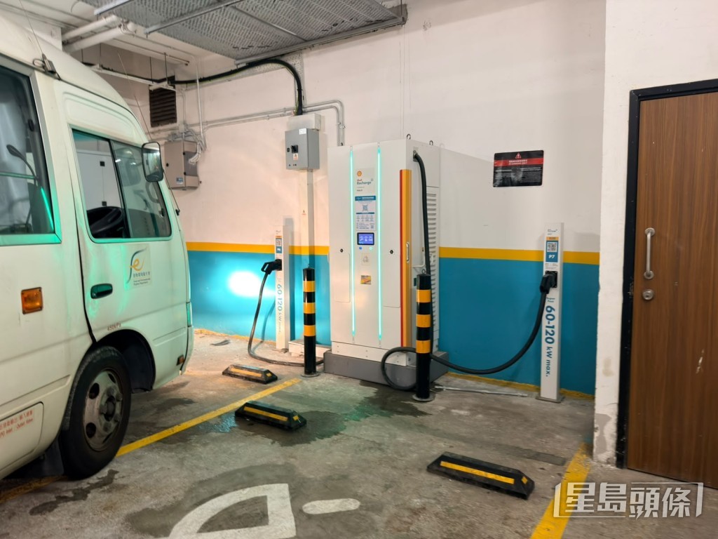 充電樁未有損毀。 充電樁未有損毀。