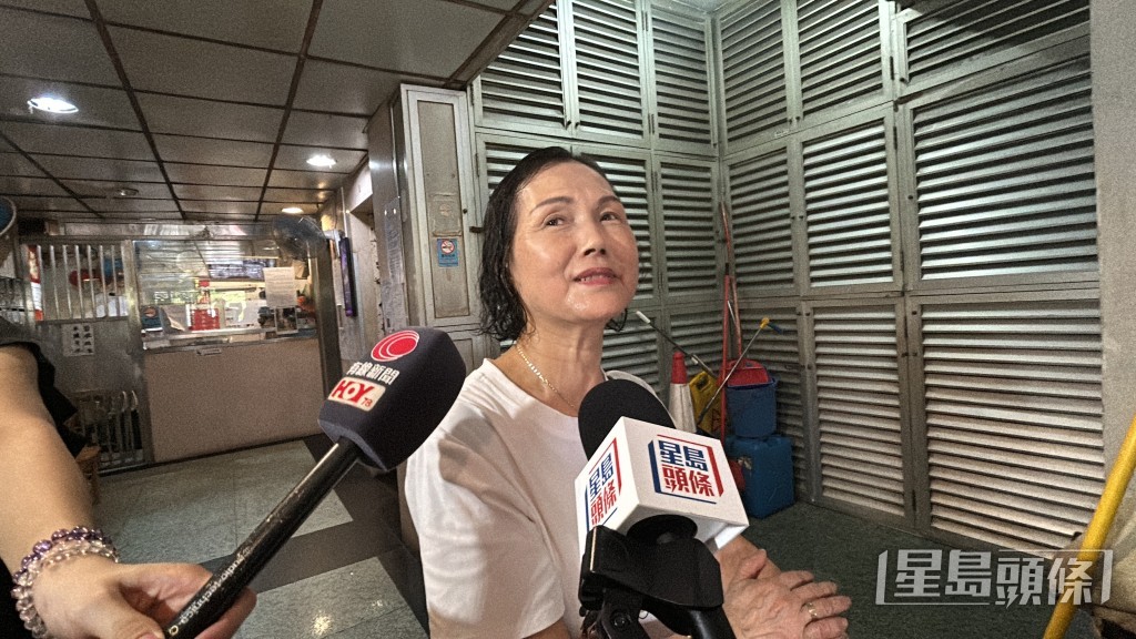 因停電關係,居民龔女士昨晚到兒子家暫住,沒有返家。 因停電關係,居民龔女士昨晚到兒子家暫住,沒有返家。