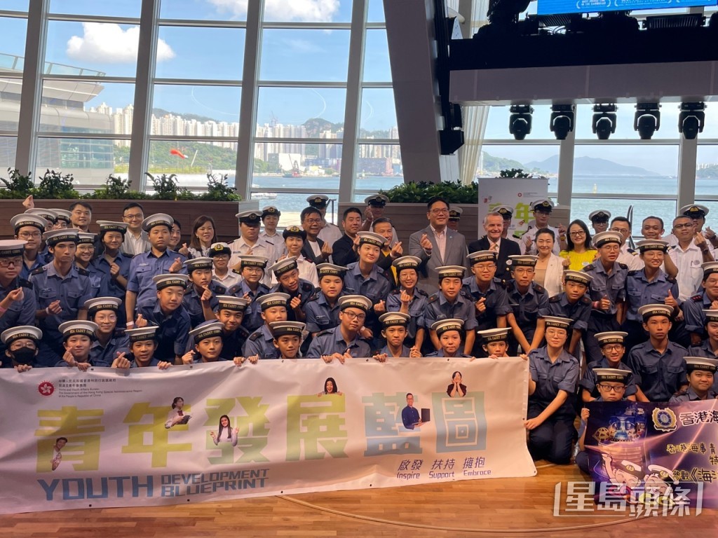 活動冀讓本地青年透過世界大型遊輪,了解船上設施,學習和增強海事運作及航海知識。謝宗英攝 活動冀讓本地青年透過世界大型遊輪,了解船上設施,學習和增強海事運作及航海知識。謝宗英攝