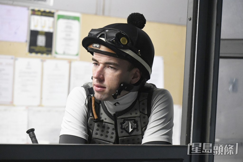 「萬里鵬躍」今朝試跑指定奧爾民出試。