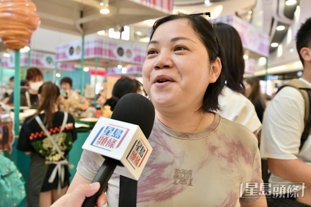 第一次在港過中秋的廣東遊客林女士。