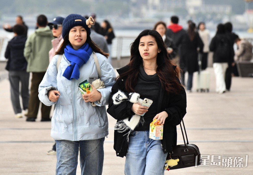 周日（2月1日）氣溫急跌至14°C。