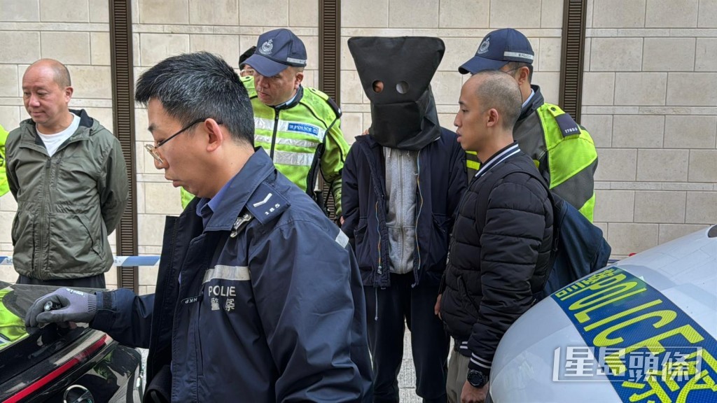 涉管有危險藥物男司機被捕帶署。 涉管有危險藥物男司機被捕帶署。