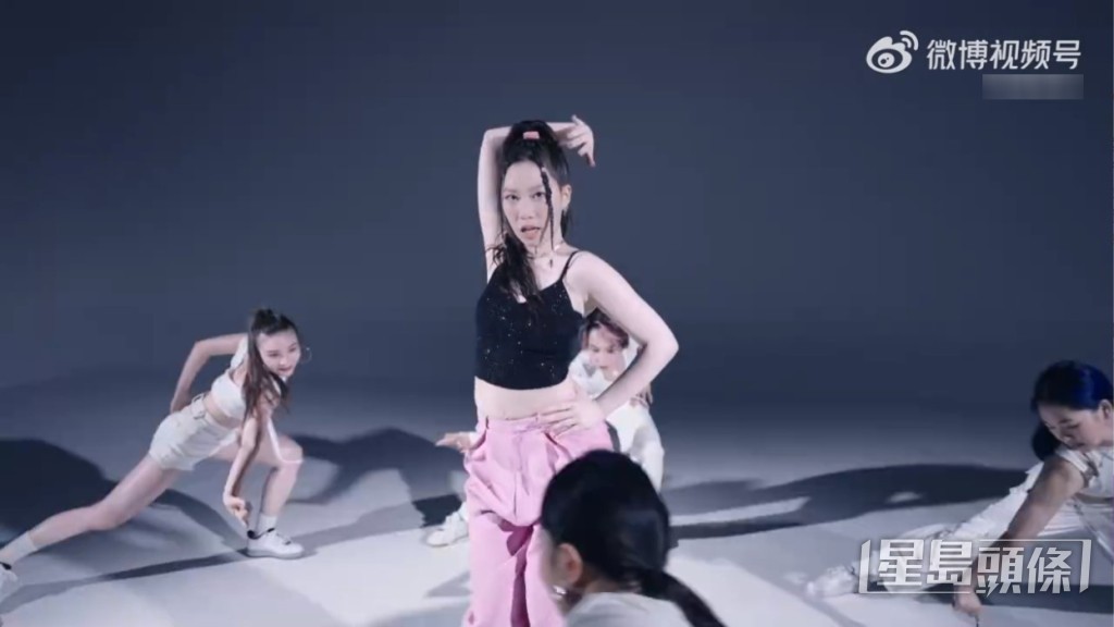 甄濟如指自己是個很害羞又保守的人,創作令她寫出個人想法。 甄濟如指自己是個很害羞又保守的人,創作令她寫出個人想法。